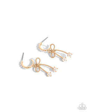 Paparazzi ♥ Charming Coquette - Gold ♥ Earrings
