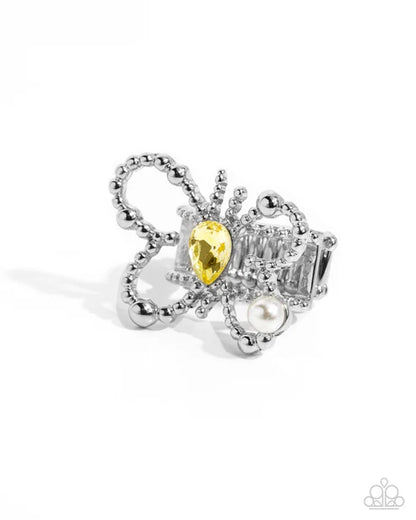 Paparazzi ♥ Aerial Artifact - Yellow ♥ Ring
