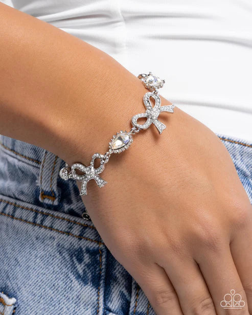 Paparazzi ♥ Coquette Caliber - White ♥ Bracelet