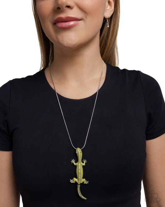 Paparazzi ♥ Salamander Statement - Green ♥ Necklace