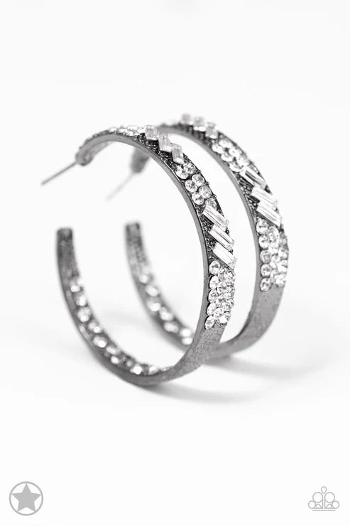 Paparazzi ♥ GLITZY By Association - Gunmetal ♥ Earrings