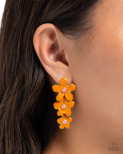 Paparazzi ♥ Crack of BLOOM - Orange ♥ Post Earrings